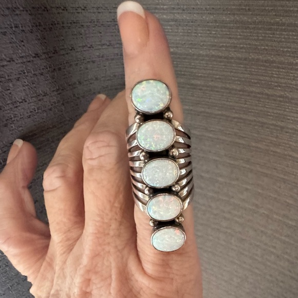 Native American Sterling and Opal ring - Picture 1 of 6